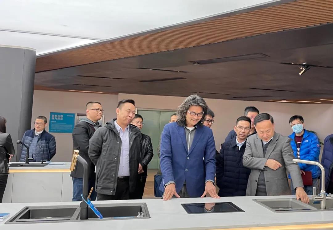 賦能企業(yè)發(fā)展丨佛山副市長(zhǎng)趙海等領(lǐng)導(dǎo)蒞臨悍高調(diào)研指導(dǎo)