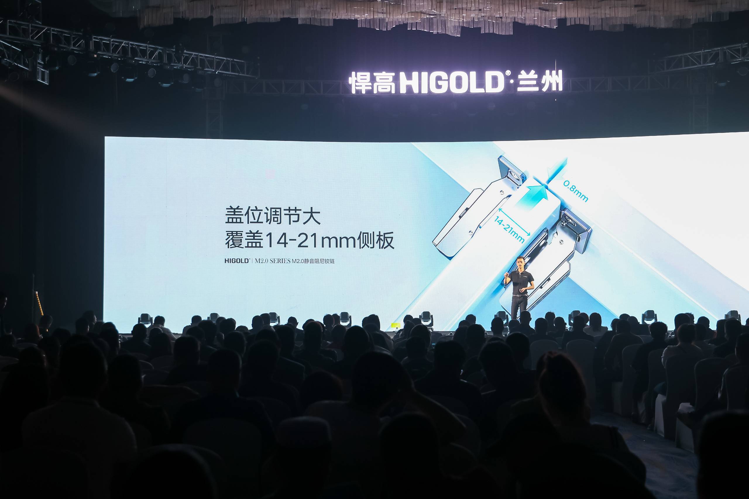 RON_0785.jpg RON_0785.jpg